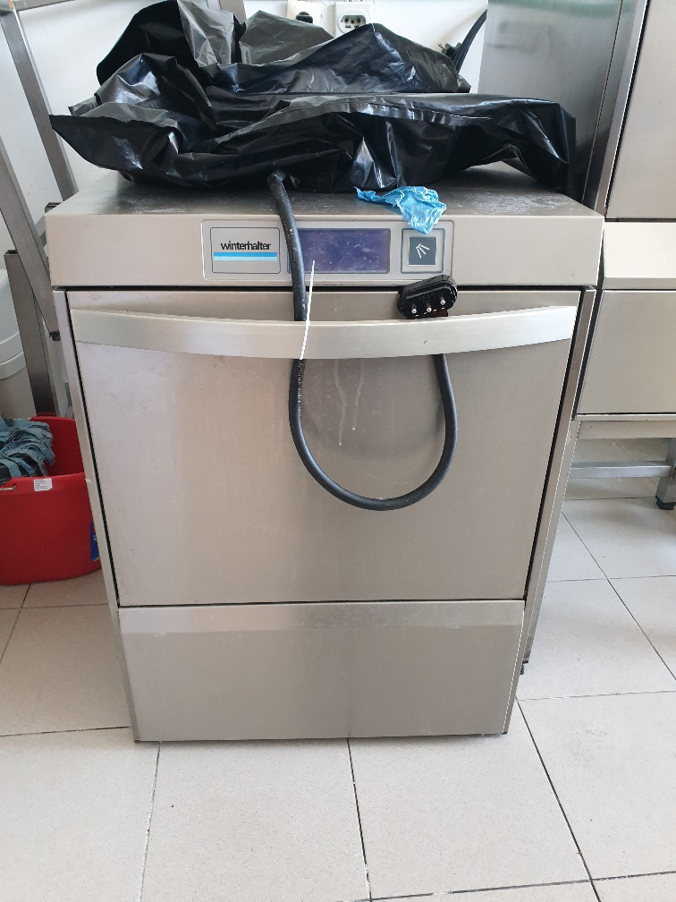 Masina Za Pranje Posudja Uc L 500 Masina Za Pranje Posudja Uc L 500